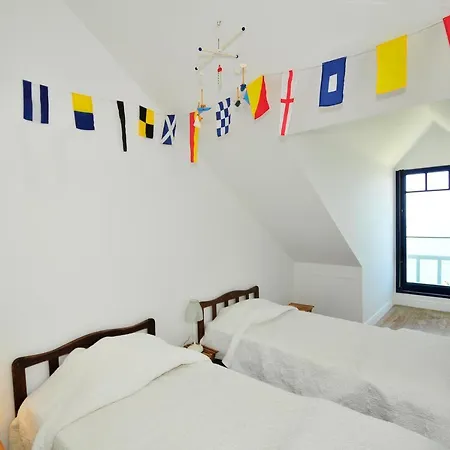 Sleeps 14 Pool